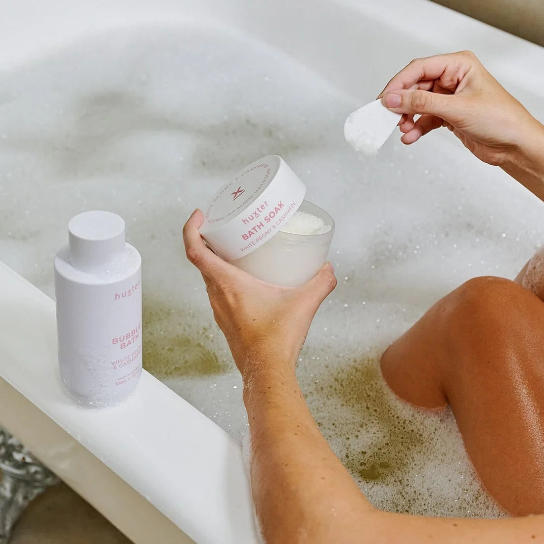 HUXTER Bath Soak - White Peony &amp; Cashmere